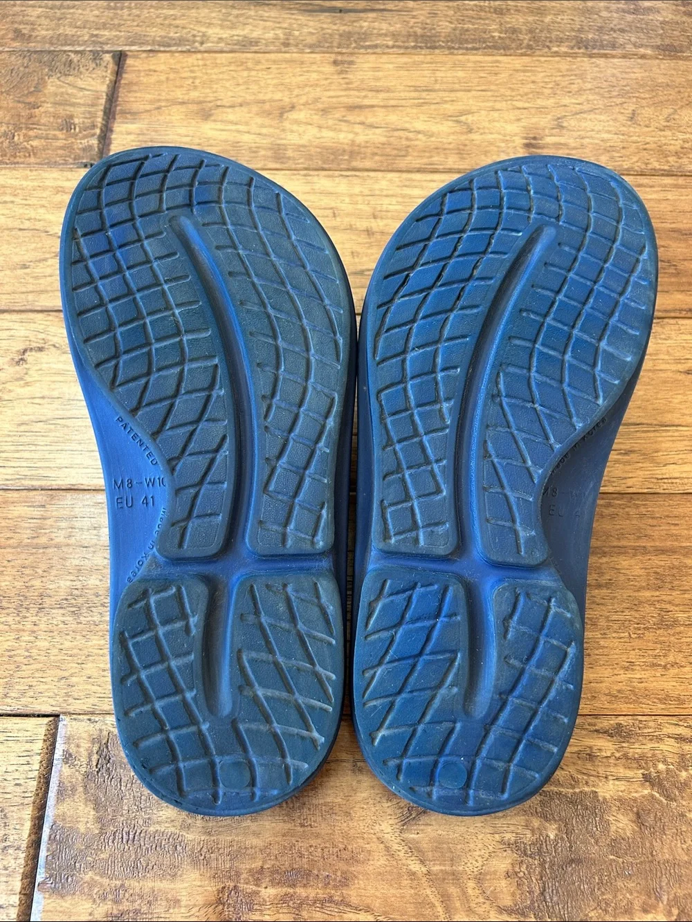 Oofos OOriginal Sandals Recovery Flip Flop Thongs Navy Blue Womens Size 10